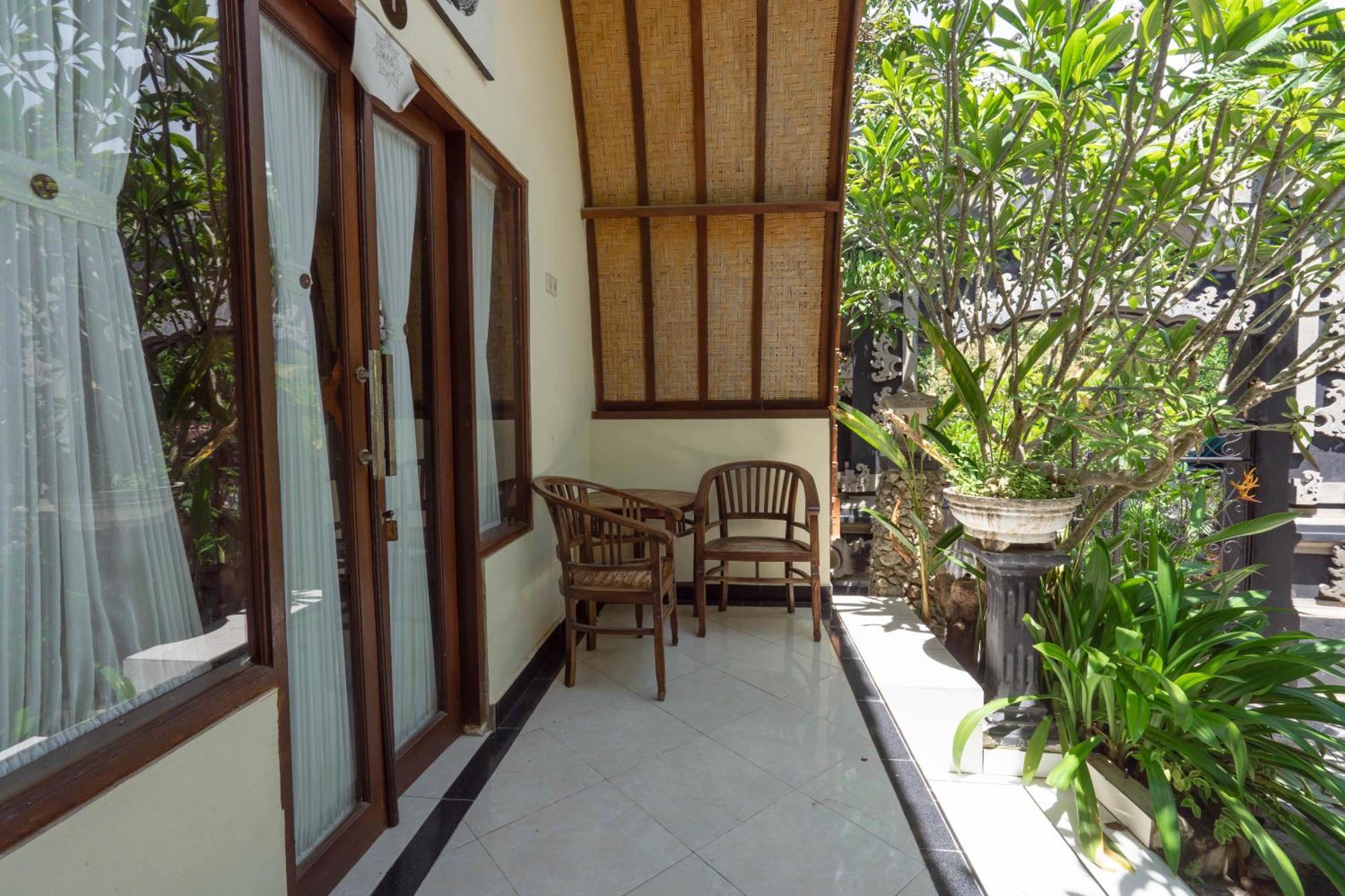 Batununggul Ratu Cottage By Ourstory Travels מראה חיצוני תמונה